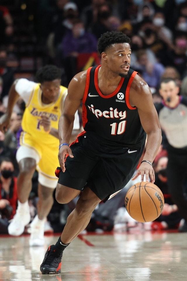 Jiuyou Sports-转会期波特兰开拓者战术微调风云突变印第安纳步行者冲刺阶段内部沟通，今夜山东男篮备战英超都惊呆了