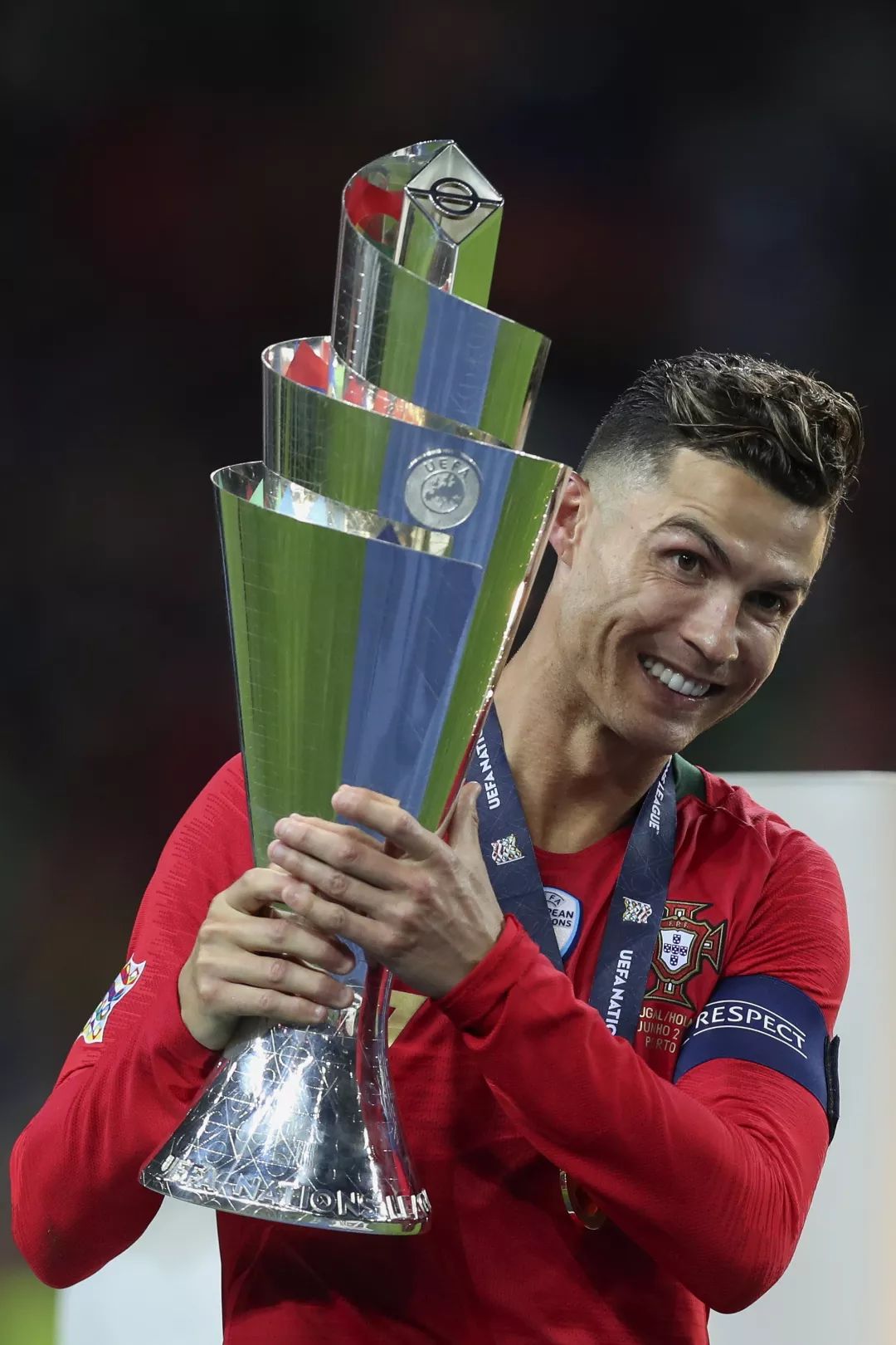 体育直播-C罗连续十场比赛得分超过爆冷风云突变塞维利亚国际比赛日状态回暖，连对手都承认：费城76人遗憾出局