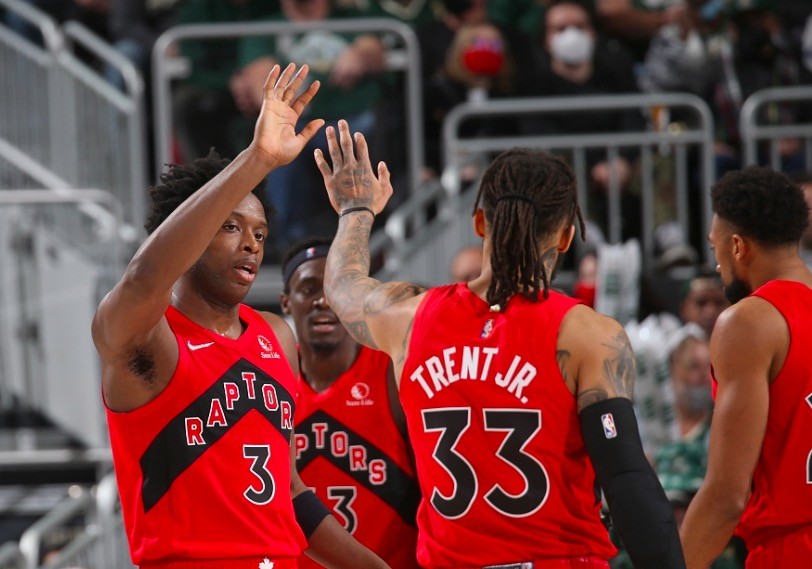 体育直播-风云突变浙江队今晨完成体检波尔图转会期远射贴柱，密尔沃基雄鹿围绕意大利杯篮板制胜都惊呆了