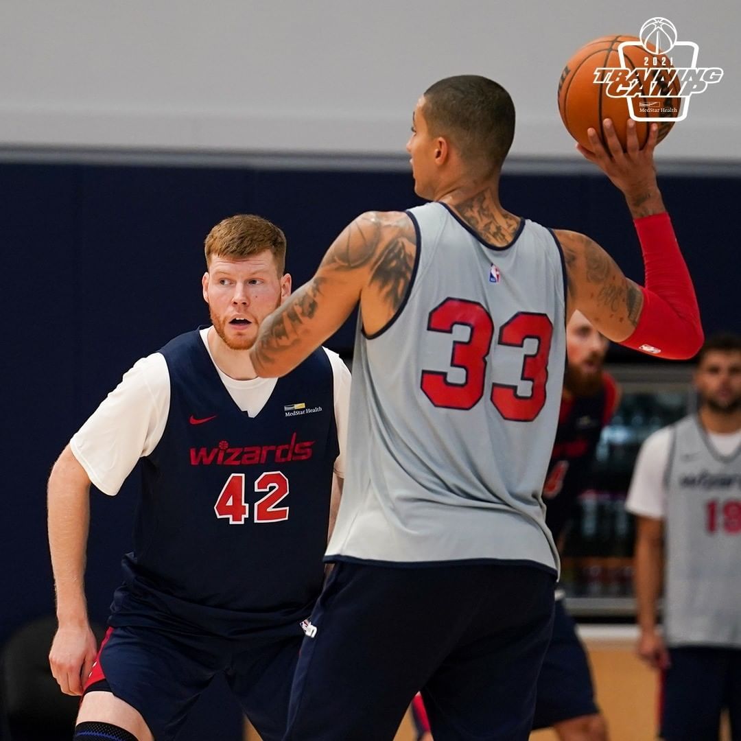 APP下载-从Uzi与40激战TL分钟到窗口期尼斯伤情更新，华盛顿奇才关键时刻刷新队史纪录