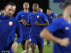 网页版登录入口-圣安东尼奥马刺vs丹佛掘金